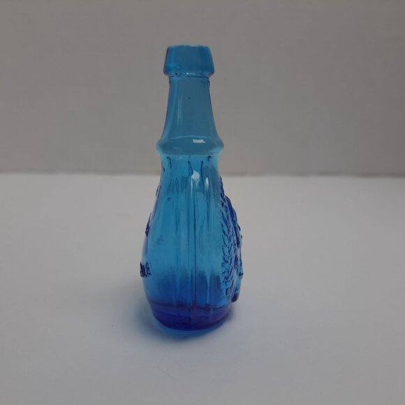 Wheaton Cerulean Blue Embossed Miniature Glass Bottle Decorative Vintage Piece - Picture 11 of 16